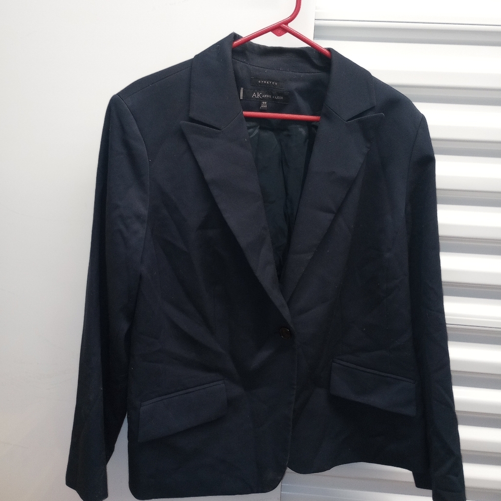 Navy Ann Klein stretch blazer size 16W